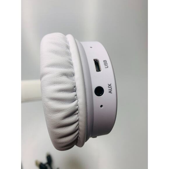 Polaroid Premium Wireless Headphones, Bluetooth, On-Ear Controls, 10 Hrs - Picture 4 of 14